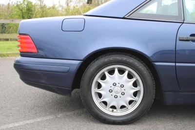 1996 Mercedes - Benz SL 320 AUTO