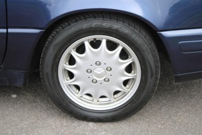 1996 Mercedes - Benz SL 320 AUTO