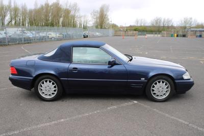 1996 Mercedes - Benz SL 320 AUTO