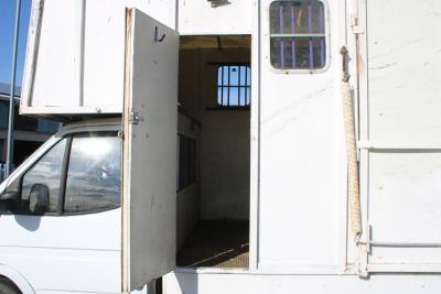 1998 Ford TRANSIT 190 LWB HORSEBOX