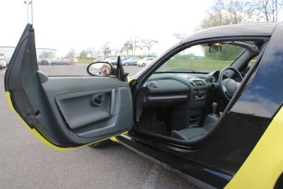 2004 SMART ROADSTER 80 AUTO