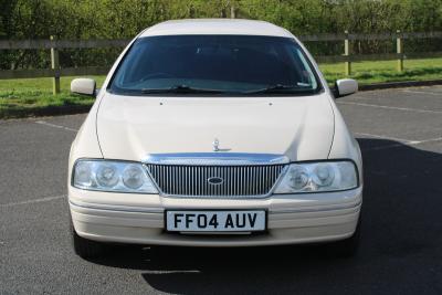 2004 Ford DORCHESTER LIMOUSINE AUTO