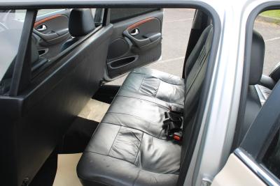 2004 Ford DORCHESTER LIMOUSINE AUTO