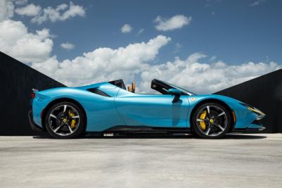 2024 Ferrari SF90 SPIDER