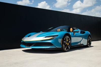 2024 Ferrari SF90 SPIDER