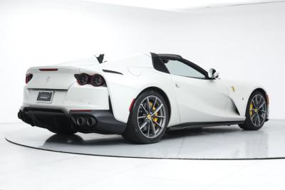 2022 Ferrari 812 GTS