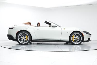2025 Ferrari ROMA SPIDER