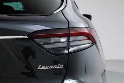 2022 Maserati Levante