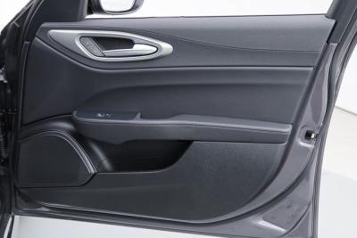 2025 Alfa Romeo Giulia