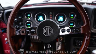 1977 MG MGB Restomod V8