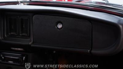 1977 MG MGB Restomod V8