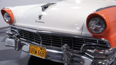 1956 Ford Fairlane Town Victoria