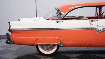 1956 Ford Fairlane Town Victoria