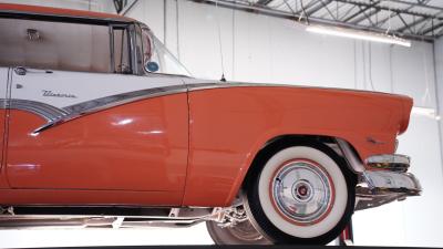 1956 Ford Fairlane Town Victoria