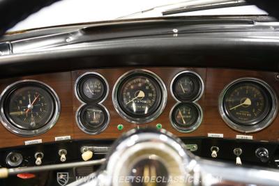 1963 Studebaker Gran Turismo Hawk