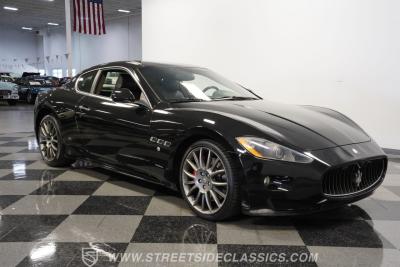 2010 Maserati GranTurismo S