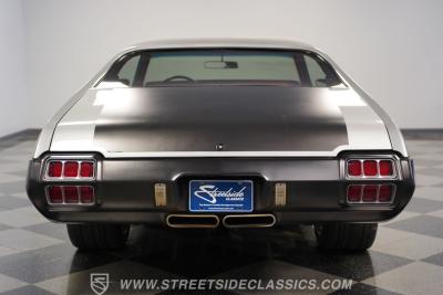 1972 Oldsmobile Cutlass 442 Tribute Restomod