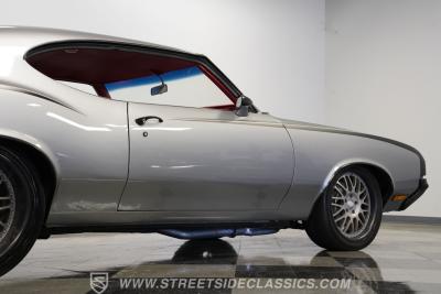 1972 Oldsmobile Cutlass 442 Tribute Restomod