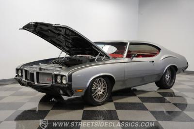 1972 Oldsmobile Cutlass 442 Tribute Restomod