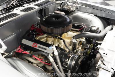 1972 Oldsmobile Cutlass 442 Tribute Restomod