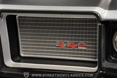 1972 Oldsmobile Cutlass 442 Tribute Restomod