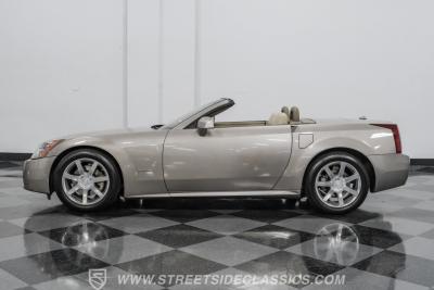 2005 Cadillac XLR