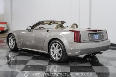 2005 Cadillac XLR
