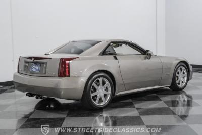 2005 Cadillac XLR