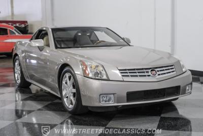 2005 Cadillac XLR