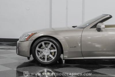 2005 Cadillac XLR
