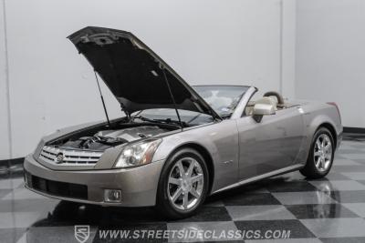 2005 Cadillac XLR