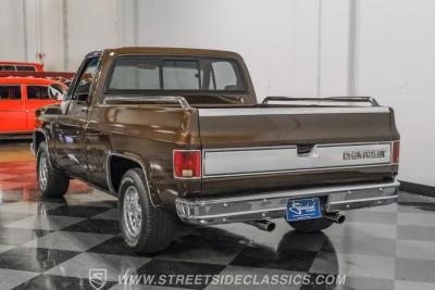 1986 Chevrolet C10 Custom Deluxe