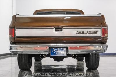 1986 Chevrolet C10 Custom Deluxe