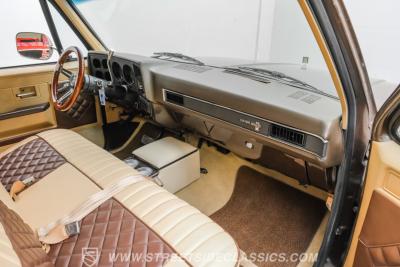 1986 Chevrolet C10 Custom Deluxe