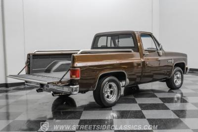 1986 Chevrolet C10 Custom Deluxe