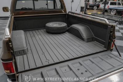 1986 Chevrolet C10 Custom Deluxe