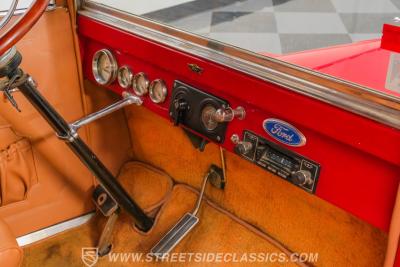 1924 Ford Model T Sedan Street Rod