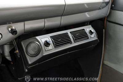 1950 Ford Club Coupe