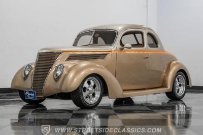 1937 Ford 5-Window Coupe Restomod