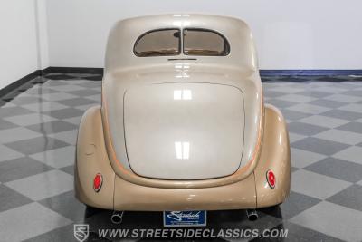 1937 Ford 5-Window Coupe Restomod