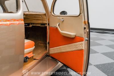 1937 Ford 5-Window Coupe Restomod