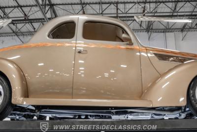 1937 Ford 5-Window Coupe Restomod