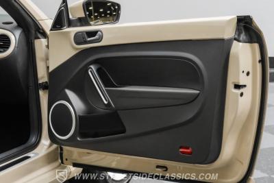 2019 Volkswagen Beetle 2.0 T Final Edition SEL