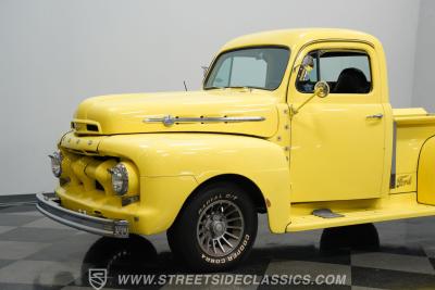 1952 Ford F-1