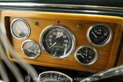 1939 Ford Deluxe Sedan