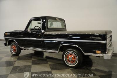 1969 Ford F-100