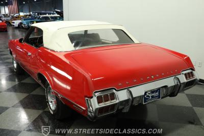 1972 Oldsmobile Cutlass Supreme Convertible