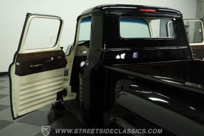 1958 Chevrolet Apache Restomod