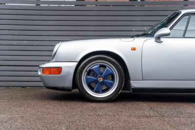 1990 Porsche 911 (964) Carrera 4