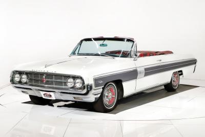 1962 Oldsmobile Starfire